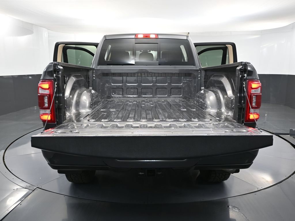 Used 2022 RAM 2500 Laramie w/ Body Color Bumper Group image 39