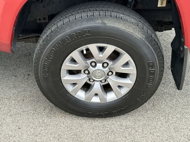 Used 2017 Toyota Tacoma SR5 w/ Tow Package AWD/4WD image 5
