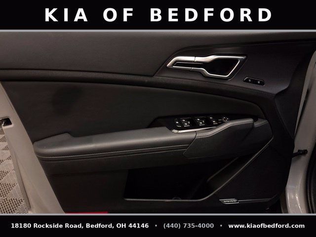 Certified 2025 Kia Sportage SX FWD image 12