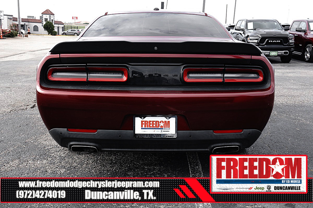 Used 2020 Dodge Challenger GT w/ Blacktop Package RWD image 4