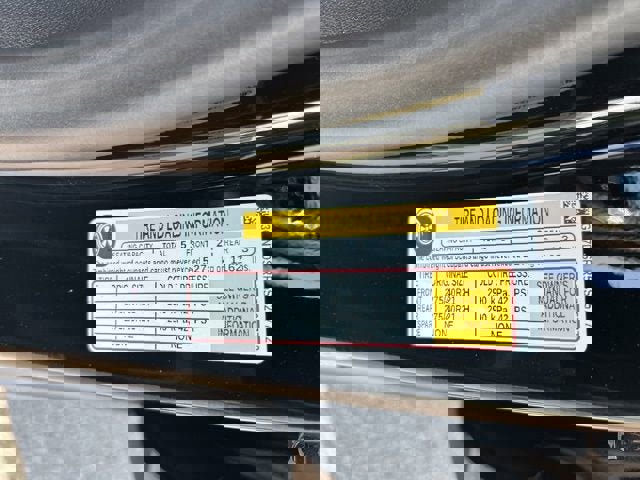 New 2025 Chevrolet Equinox EV RS image 46