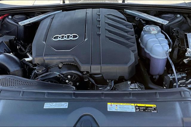 Used 2023 Audi A4 2.0T Premium w/ Convenience Package image 9