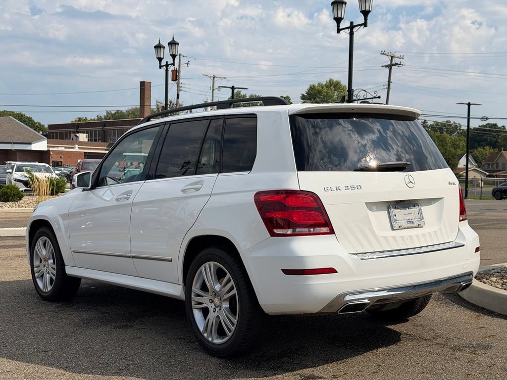Used 2015 Mercedes-Benz GLK 350 4MATIC image 3