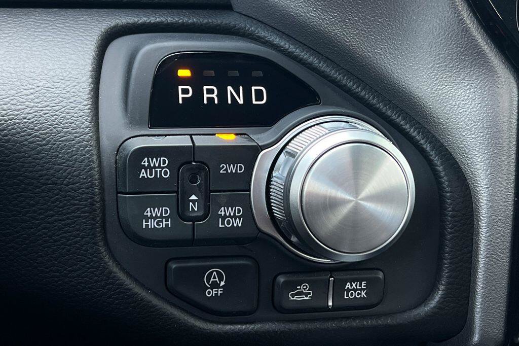 New 2026 RAM 1500 Laramie w/ Sport Appearance Package AWD/4WD image 21