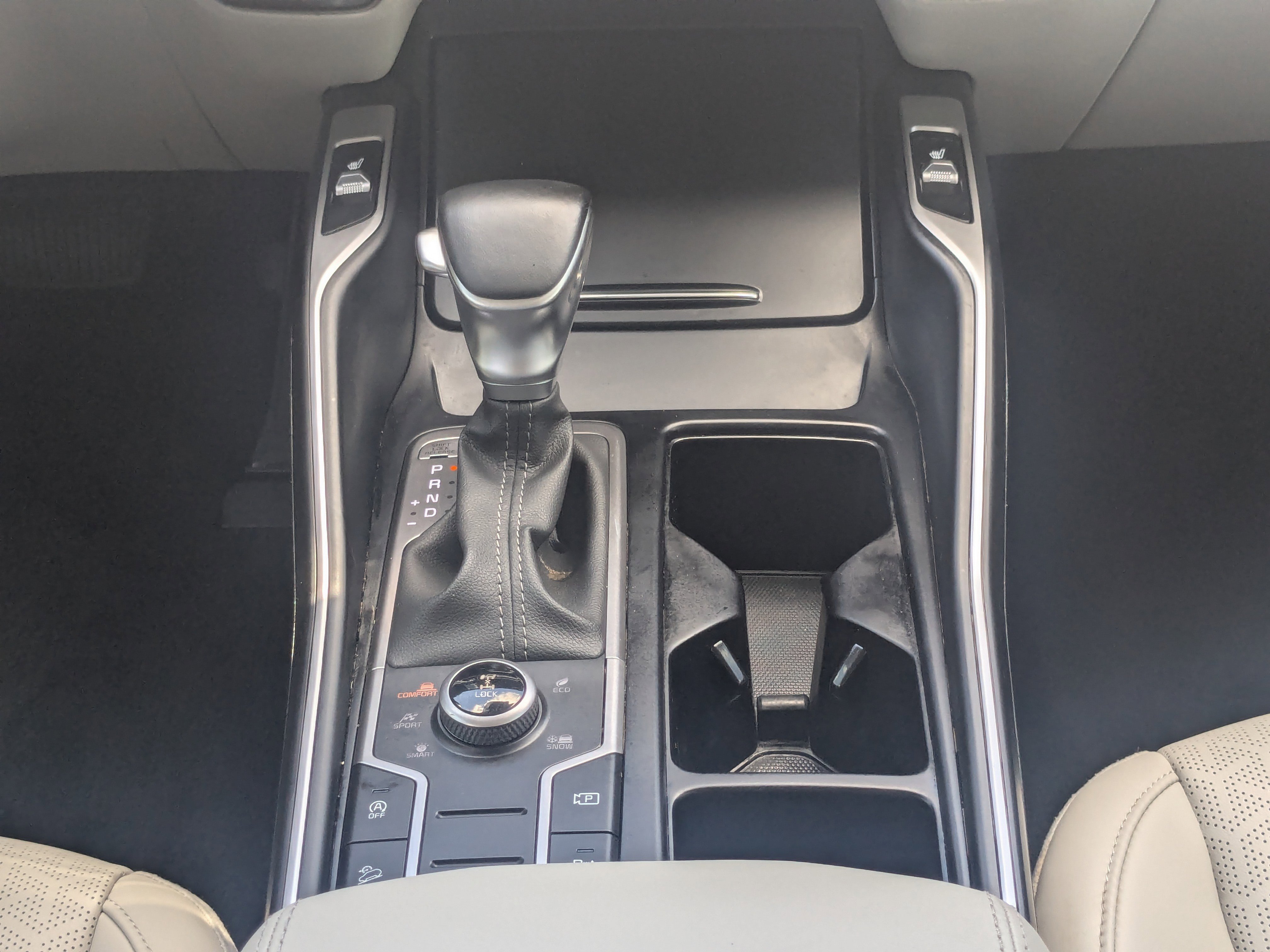 Certified 2023 Kia Sorento S w/ Panoramic Sunroof Package image 24