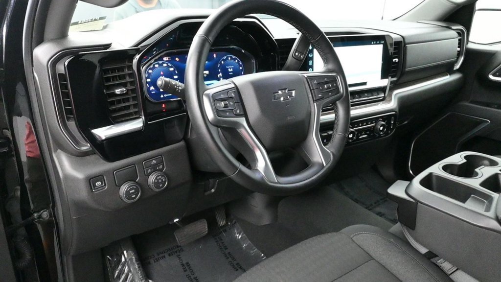 Used 2026 Chevrolet Silverado 1500 RST RWD image 10