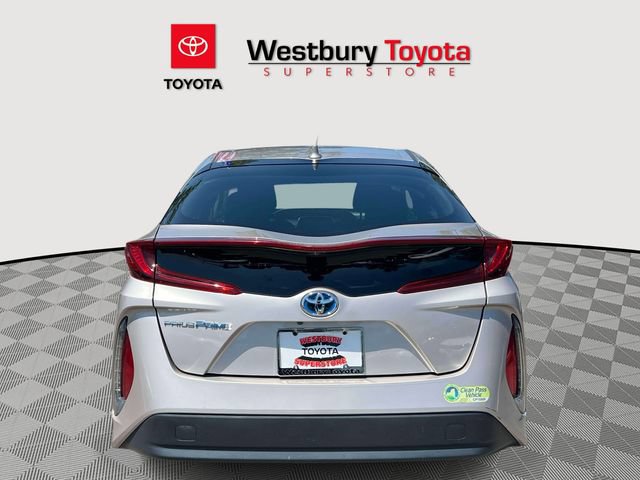 Certified 2022 Toyota Prius Prime LE FWD image 9