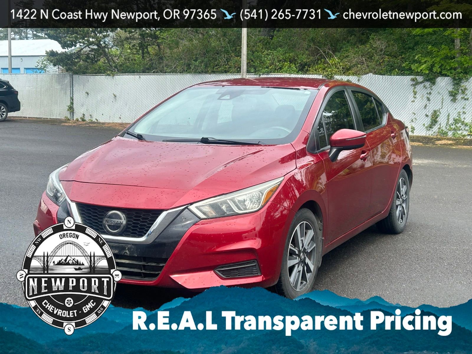Used 2021 Nissan Versa SV FWD image 3