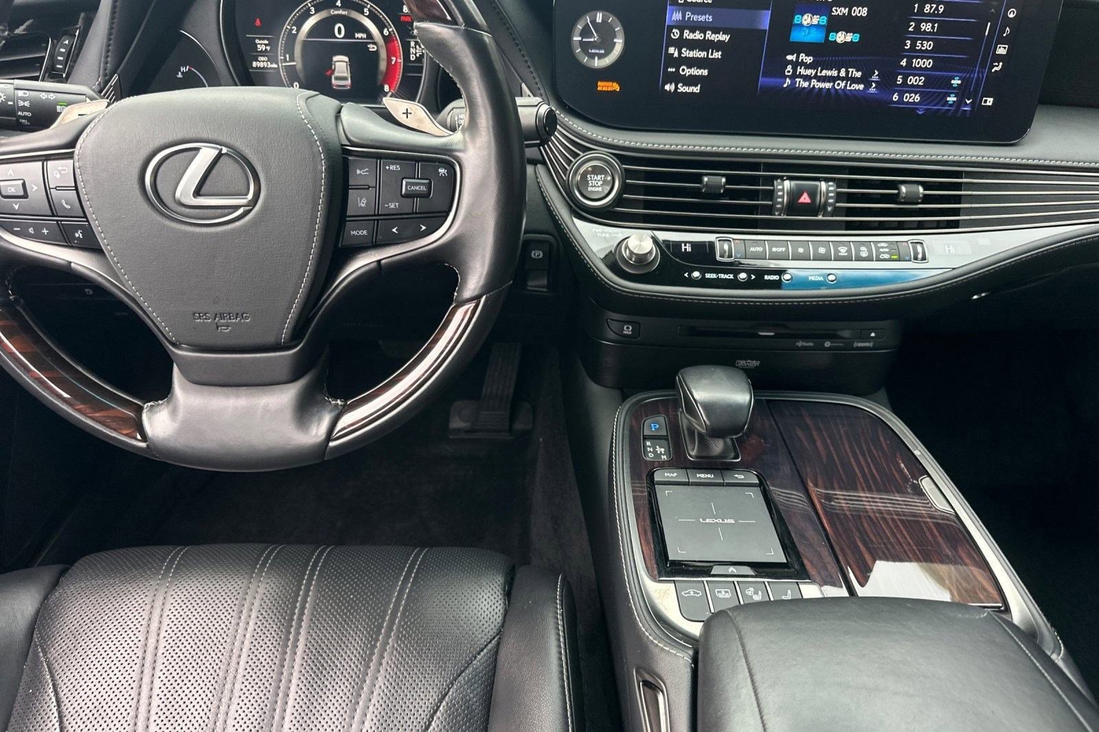 Used 2021 Lexus LS 500 w/ Interior Upgrade Package image 29