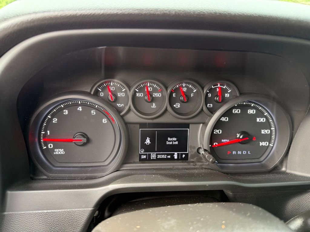 Used 2024 Chevrolet Silverado 2500 Custom w/ Custom Convenience Package image 12