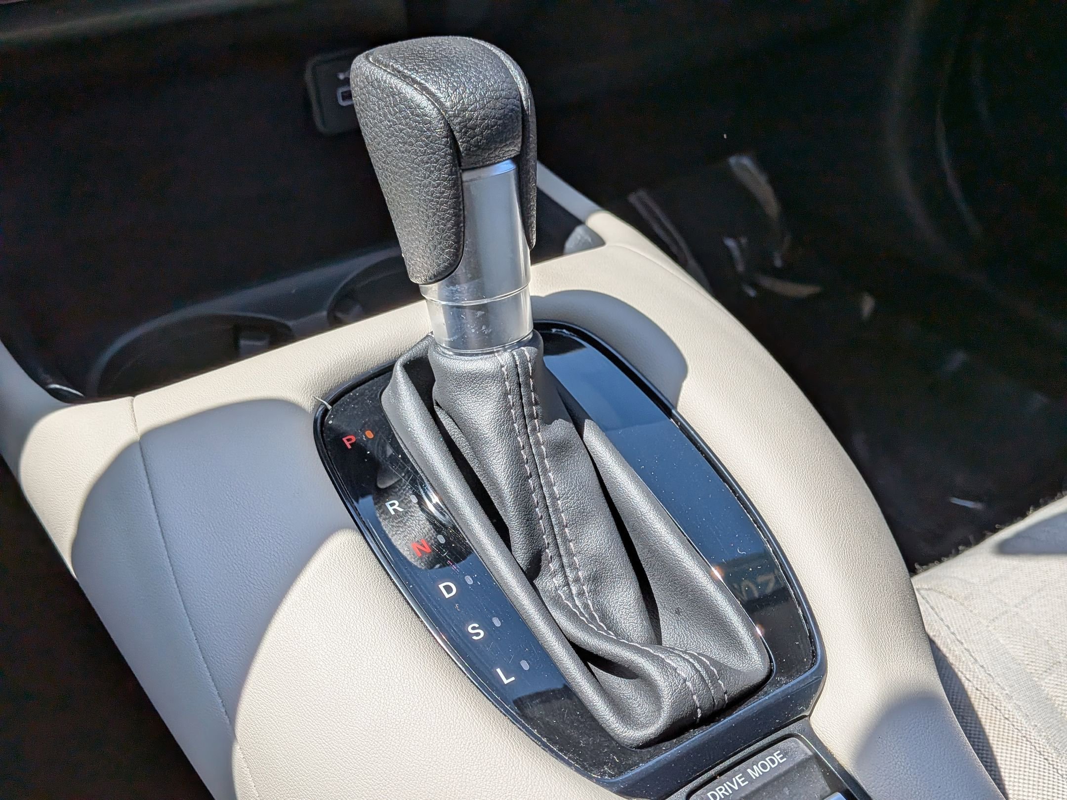 Used 2023 Honda HR-V LX image 21