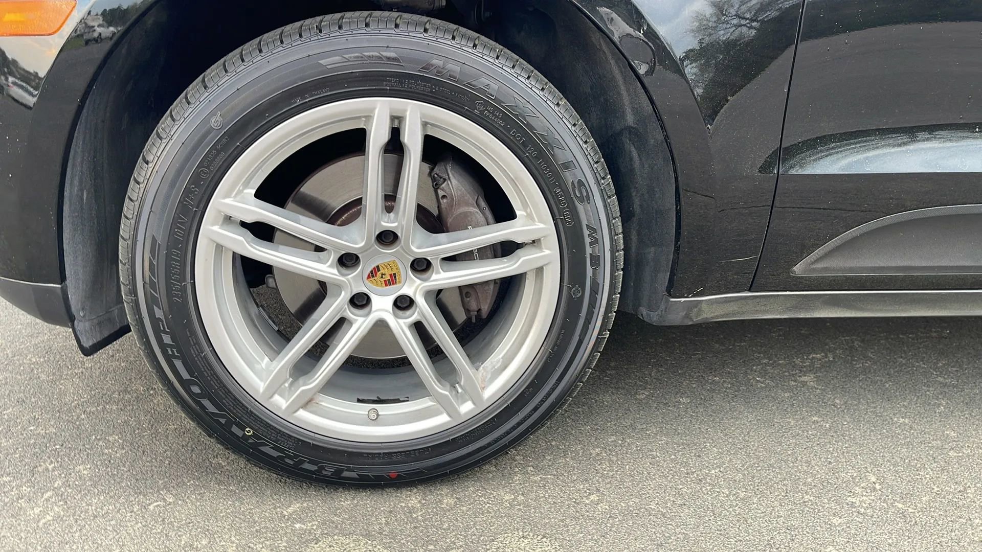 Used 2017 Porsche Macan image 4