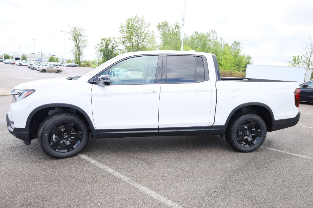 New 2026 Honda Ridgeline Black Edition image 9