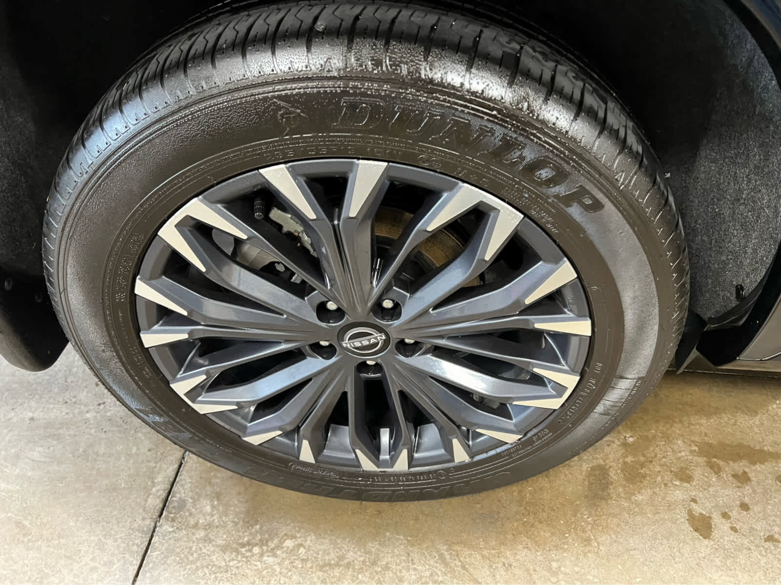 Used 2024 Nissan Rogue Platinum w/ Platinum Premium Package image 35