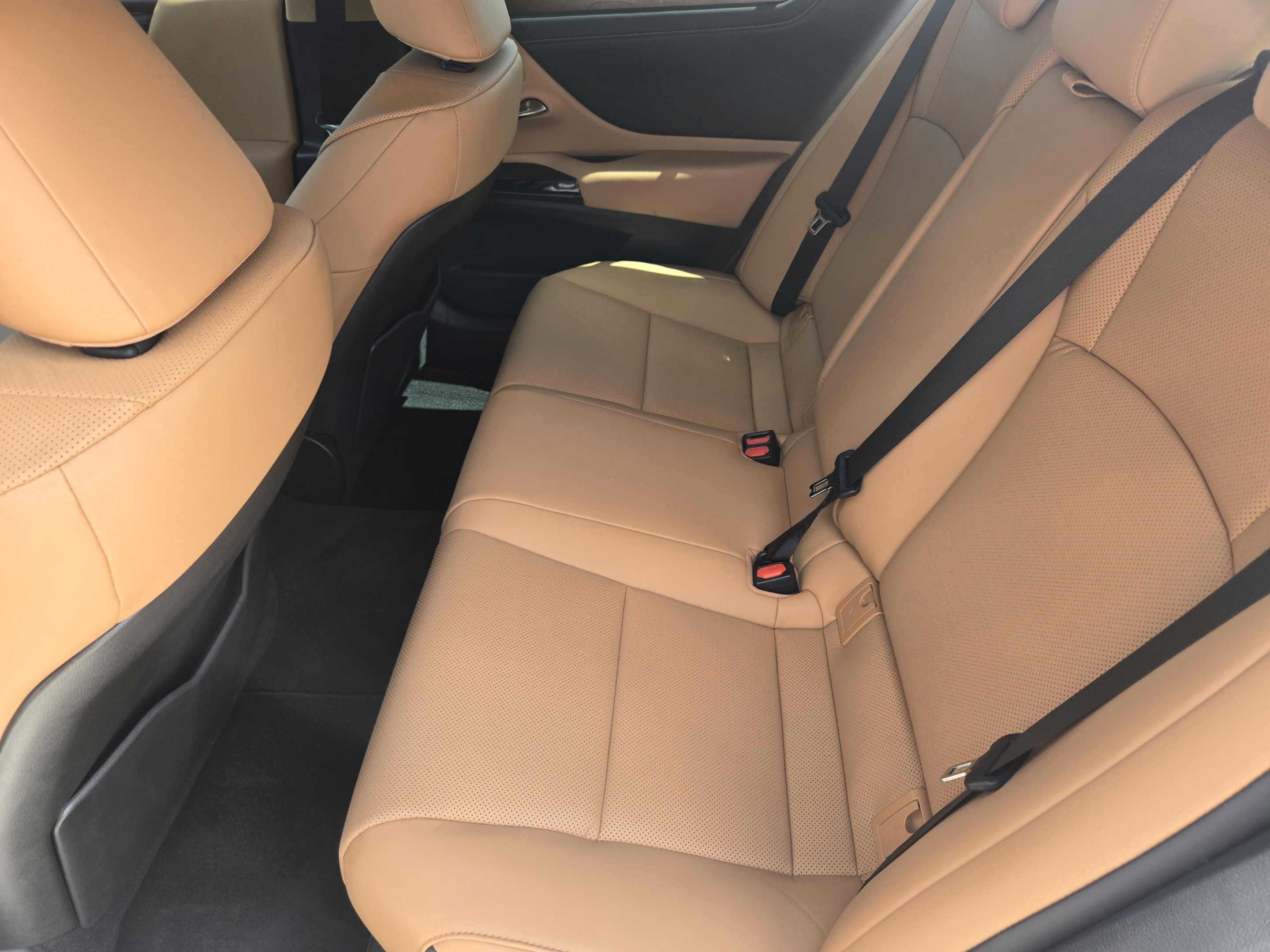 Certified 2025 Lexus ES 350 w/ Premium Package FWD image 27