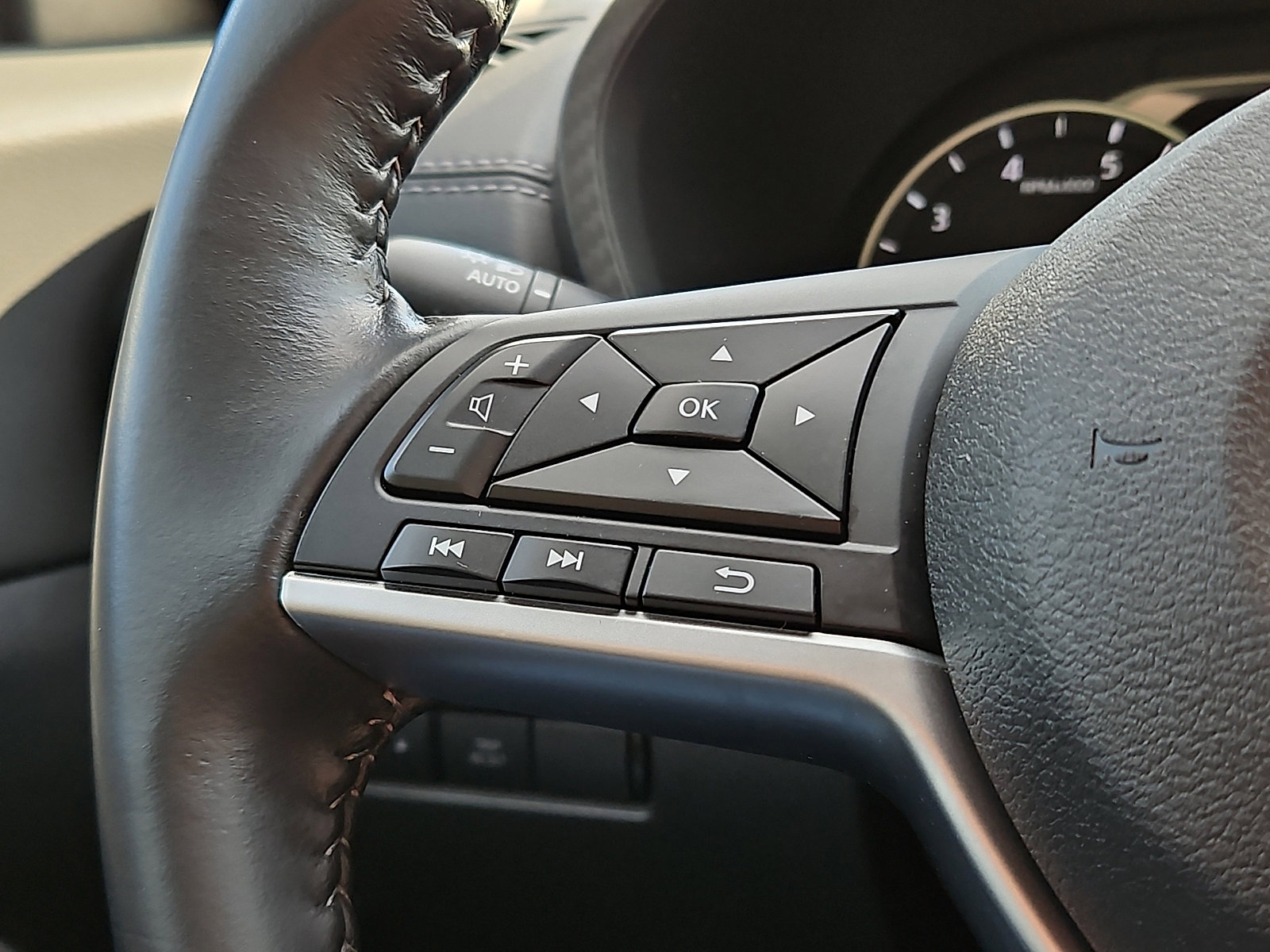 Certified 2021 Nissan Sentra SV image 19