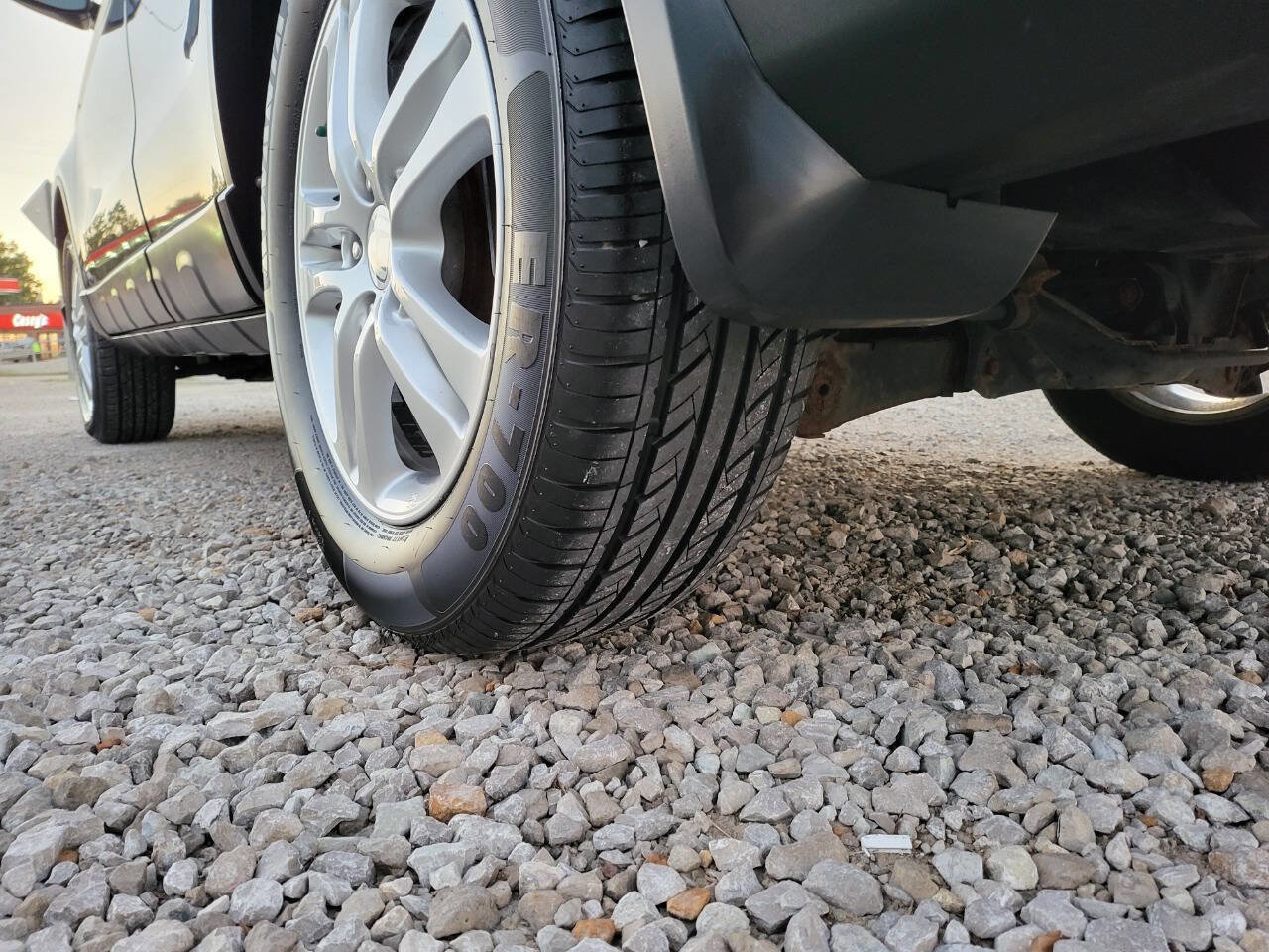 Used 2011 Honda CR-V EX-L image 17