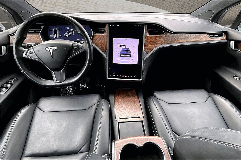 Used 2018 Tesla Model X 100D AWD/4WD image 12