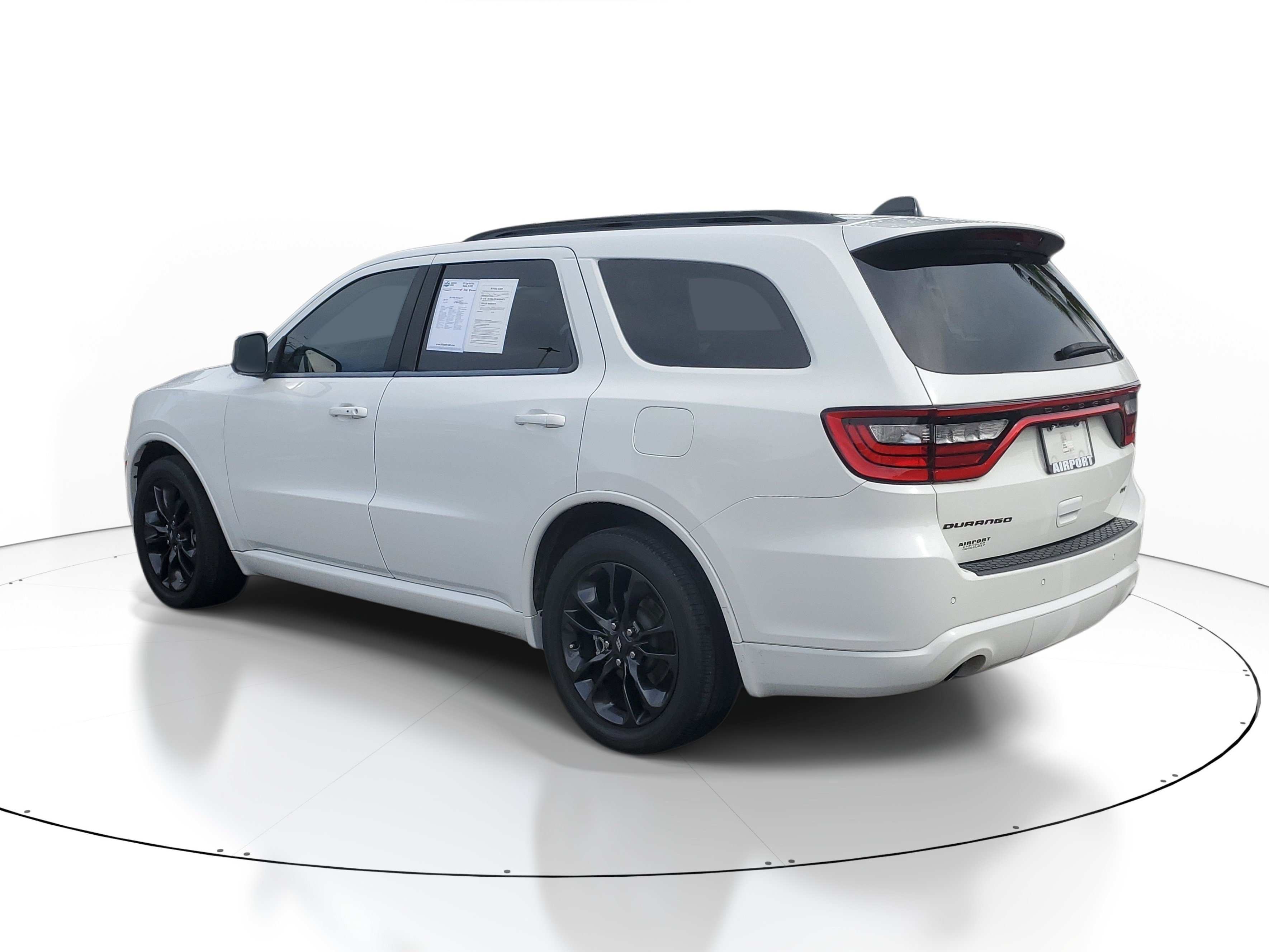 Used 2023 Dodge Durango GT w/ Blacktop Package RWD image 5