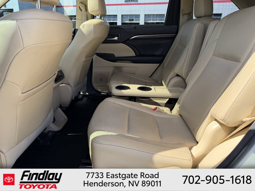 Certified 2016 Toyota Highlander Limited FWD image 7