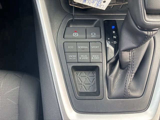 Certified 2023 Toyota RAV4 XLE w/ Convenience Package image 32