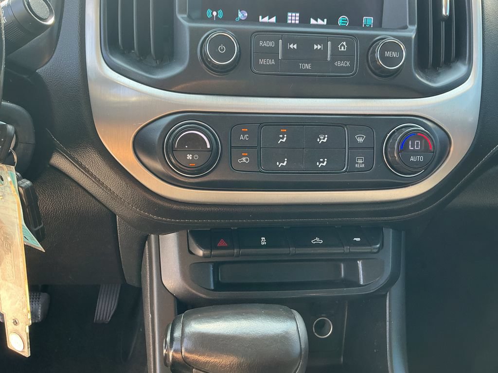 Used 2017 GMC Canyon SLE w/ SLE Convenience Package RWD image 27