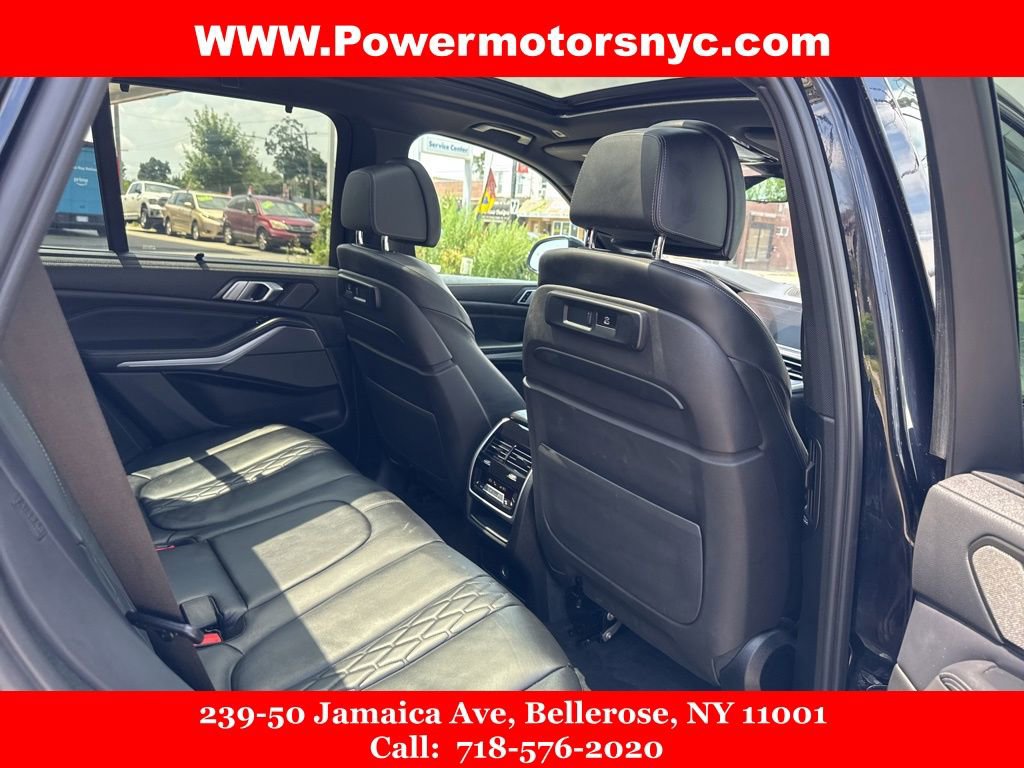 Used 2020 BMW X5 M50i w/ Premium Package image 19