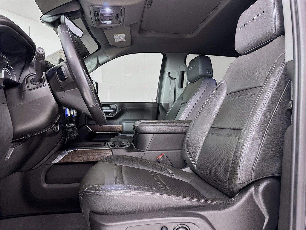 Used 2021 GMC Sierra 2500 Denali w/ Denali Ultimate Package image 9