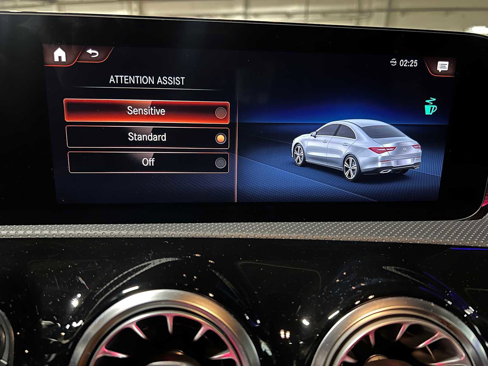 Used 2023 Mercedes-Benz CLA 250 4MATIC image 38