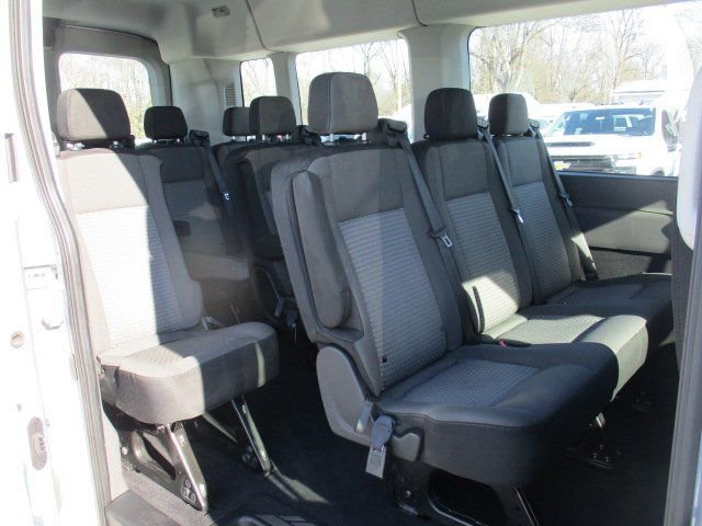 Used 2022 Ford Transit 350 XLT RWD image 7