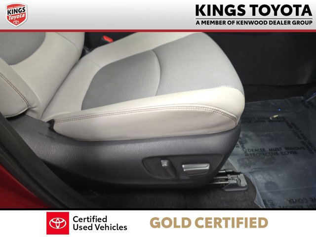 Certified 2022 Toyota RAV4 Limited AWD/4WD image 7