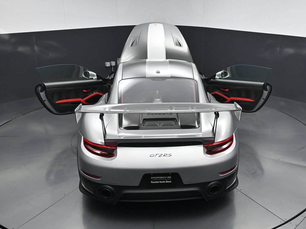Used 2018 Porsche 911 GT2 RS RWD image 31