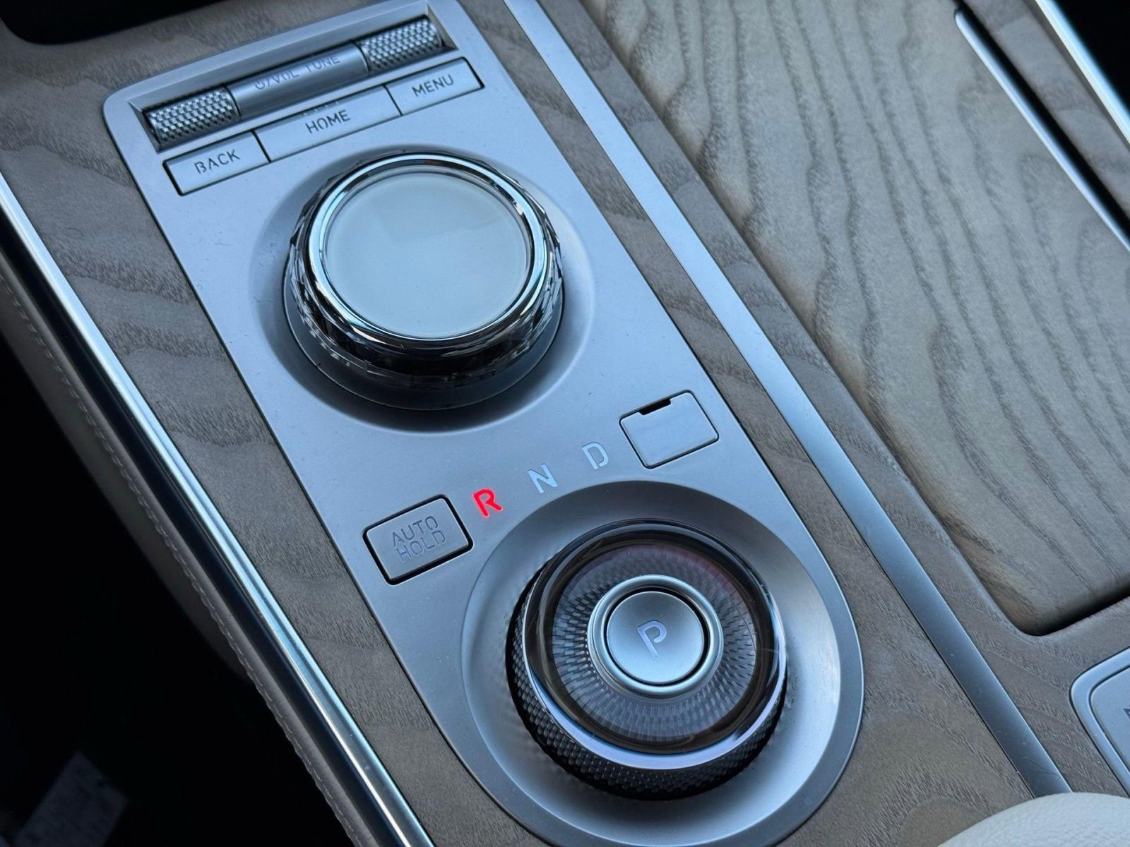 Used 2024 Genesis GV80 2.5T w/ Advanced Package image 29