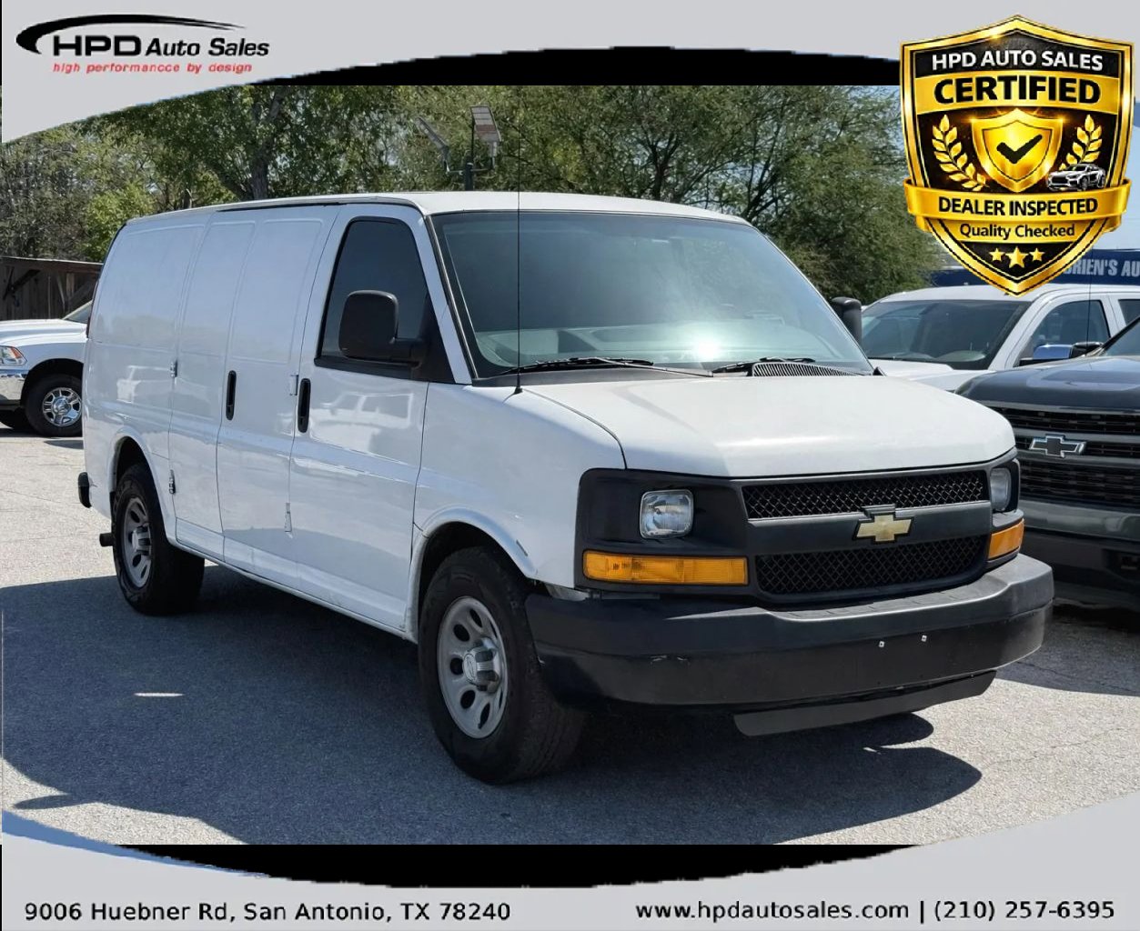 Used 2012 Chevrolet Express 1500 RWD image 1