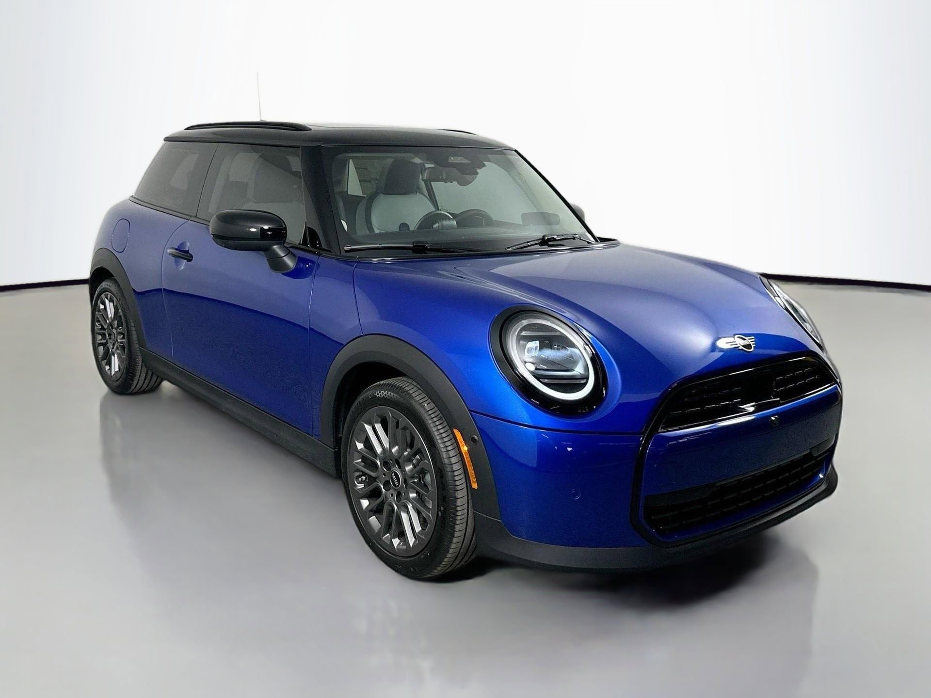 Certified 2025 MINI Cooper 2-Door Hardtop image 3