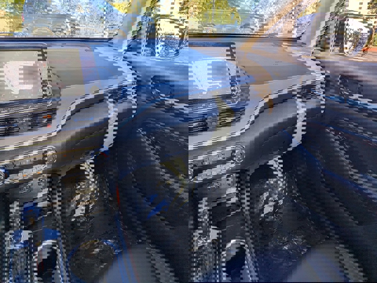 Certified 2023 Nissan Altima 2.5 SR image 19