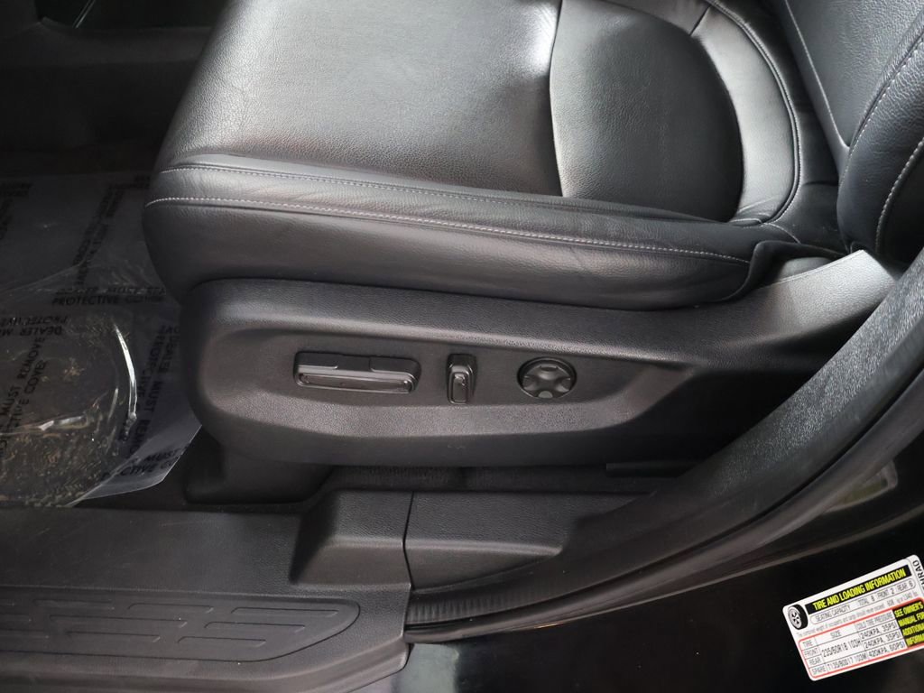 Used 2023 Honda Odyssey EX-L image 29