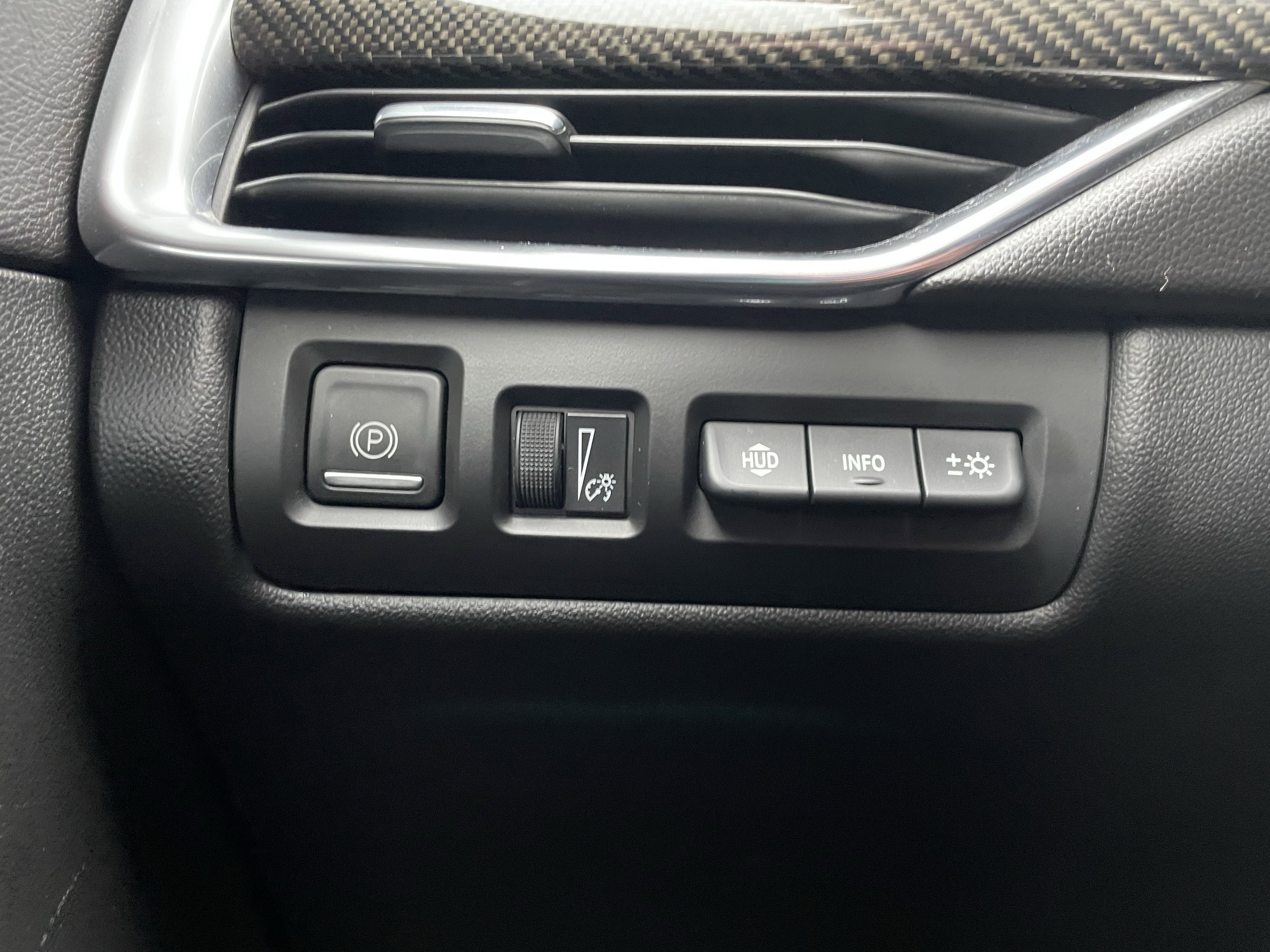 Used 2021 Cadillac XT4 Sport image 14