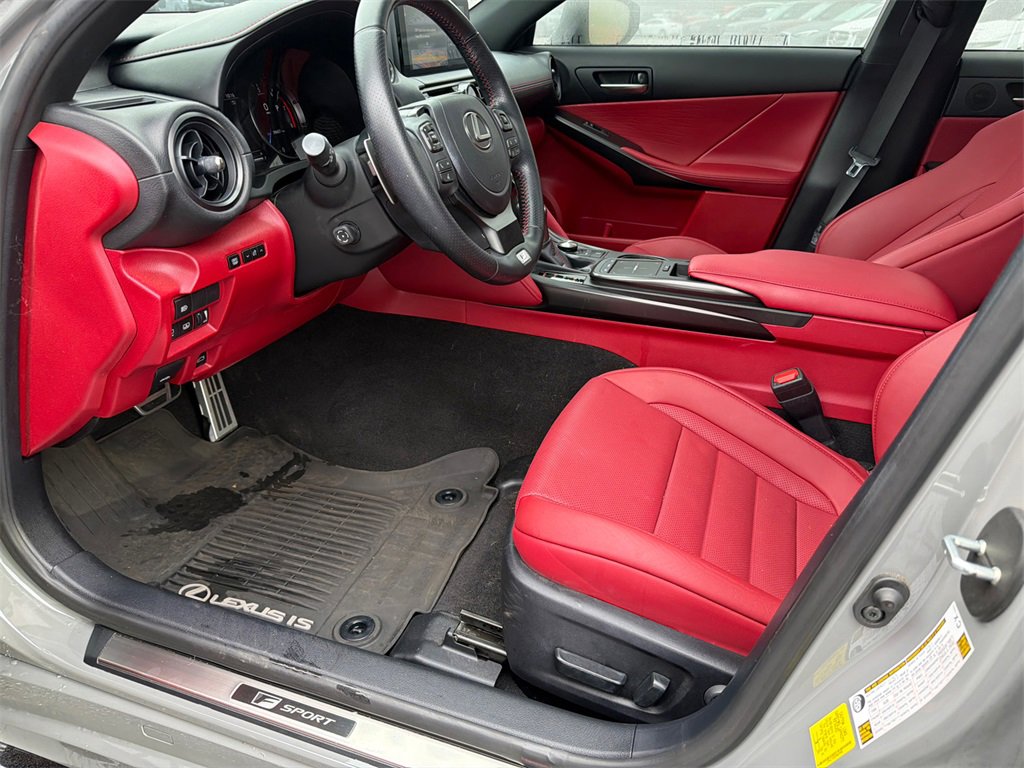 Used 2024 Lexus IS 350 F Sport image 9