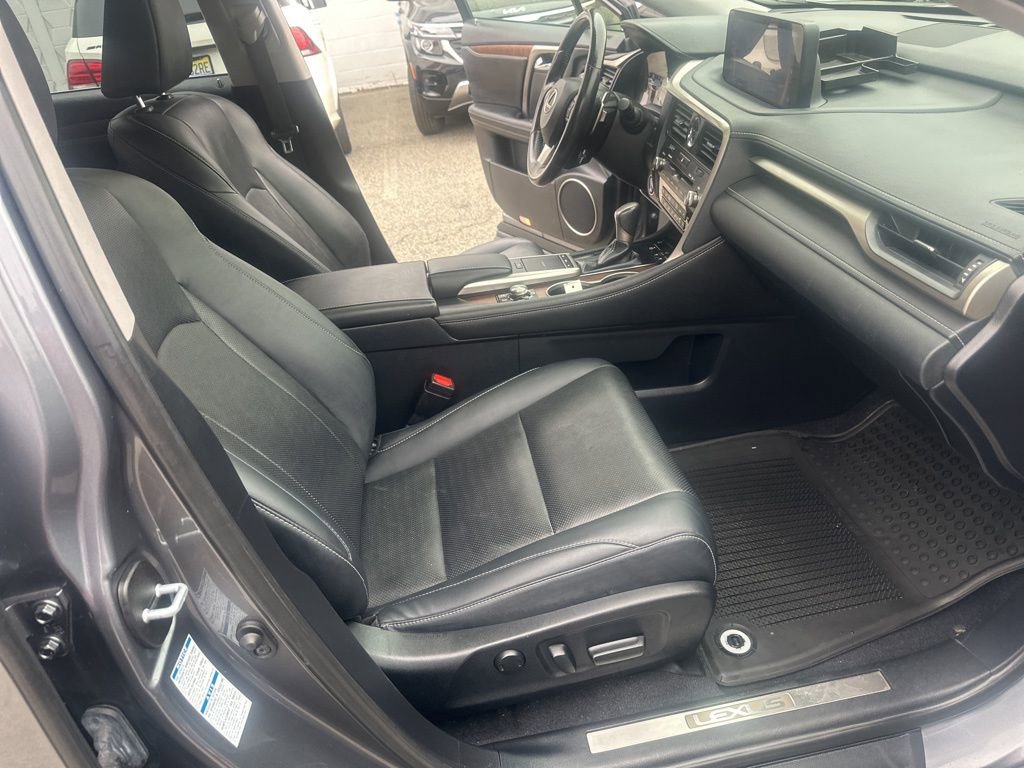 Used 2021 Lexus RX 450hL AWD w/ Premium Package image 39