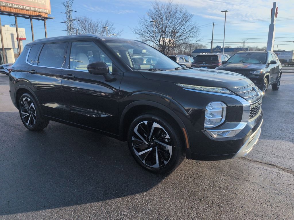 Used 2022 Mitsubishi Outlander SEL FWD image 7