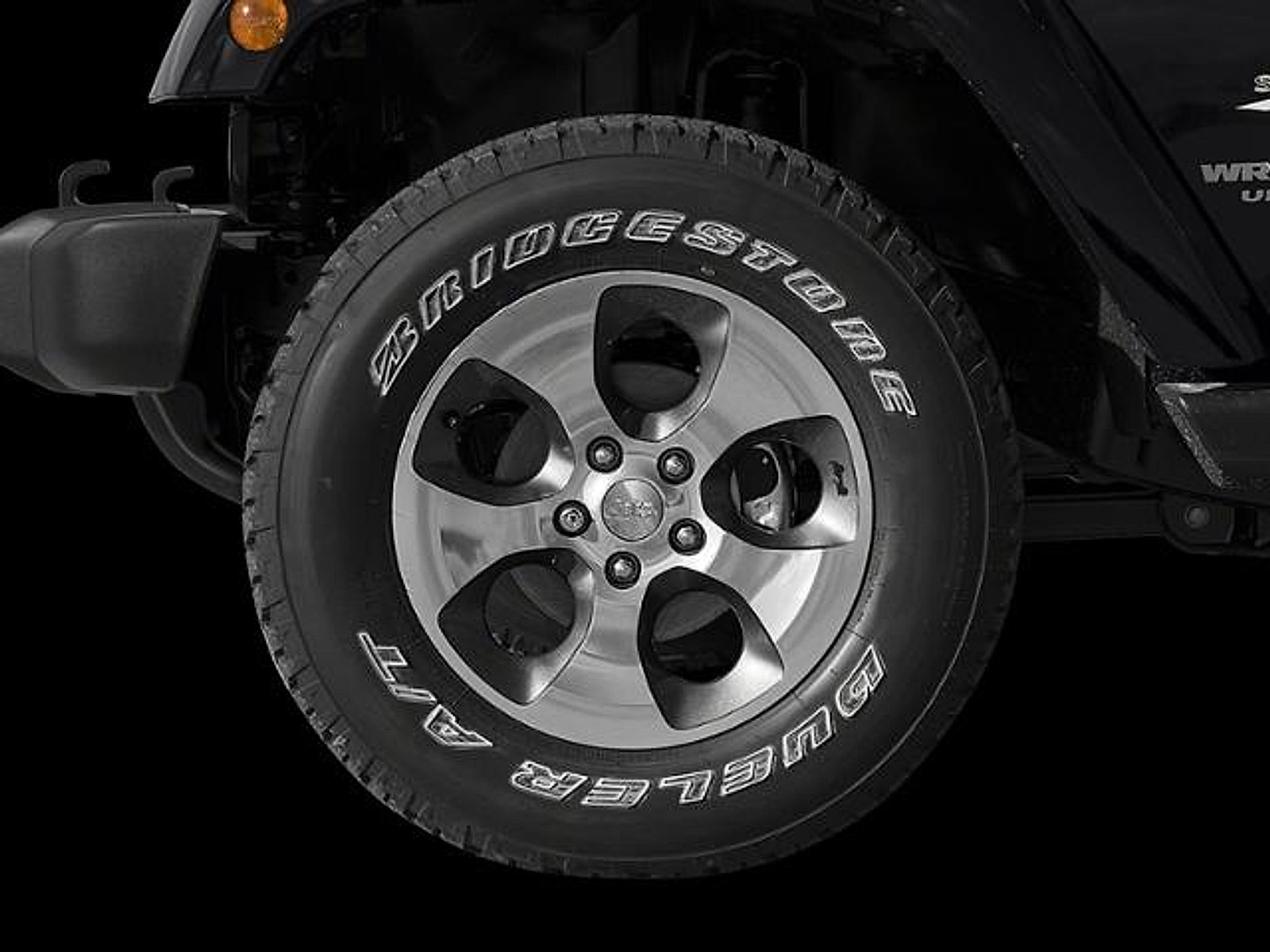 Used 2017 Jeep Wrangler Unlimited Sahara w/ Max Tow Package AWD/4WD image 11