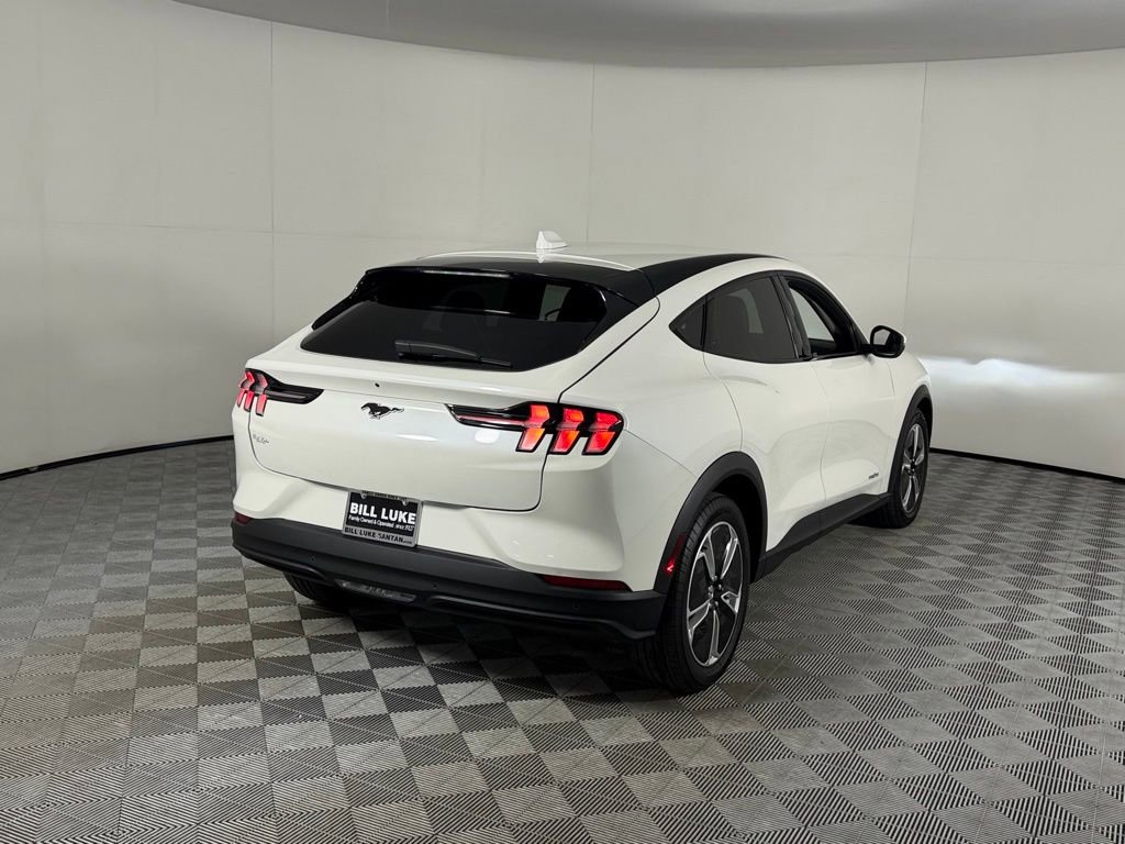 Used 2022 Ford Mustang Mach-E Select RWD image 8