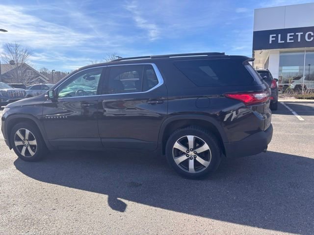 Used 2019 Chevrolet Traverse LT w/ LT Premium Package AWD/4WD image 9