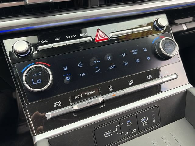 Used 2024 Hyundai Santa Fe Limited AWD/4WD image 25