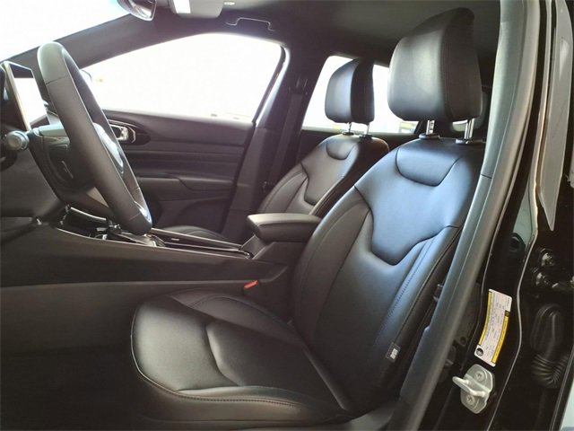 New 2026 Jeep Compass Limited image 12