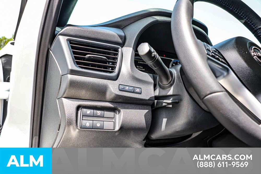 Used 2025 Nissan Leaf SV Plus image 29
