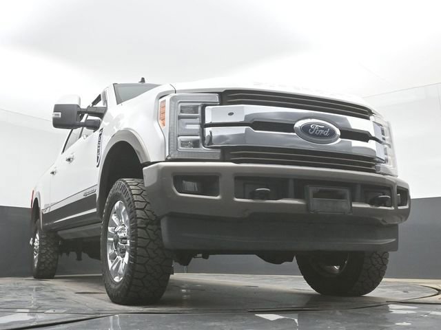 Used 2019 Ford F250 King Ranch w/ King Ranch Ultimate Package AWD/4WD image 28