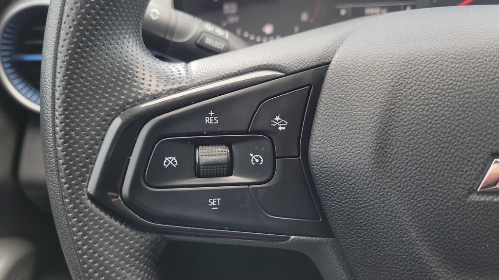 Used 2024 Chevrolet Trax LS FWD image 19