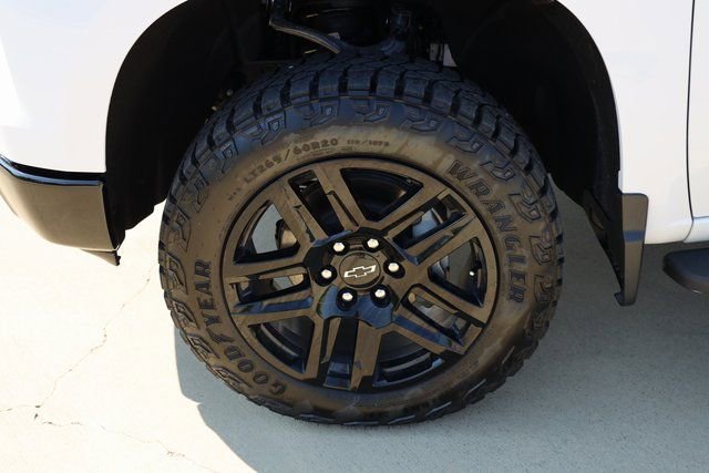 New 2025 Chevrolet Silverado 1500 LT Trail Boss w/ Convenience Package II image 9